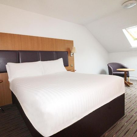 Orchid Epsom; Sure Hotel Collection By Best Western エクステリア 写真