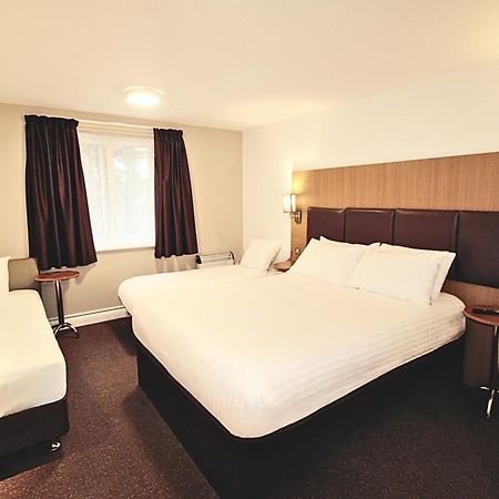 Orchid Epsom; Sure Hotel Collection By Best Western エクステリア 写真