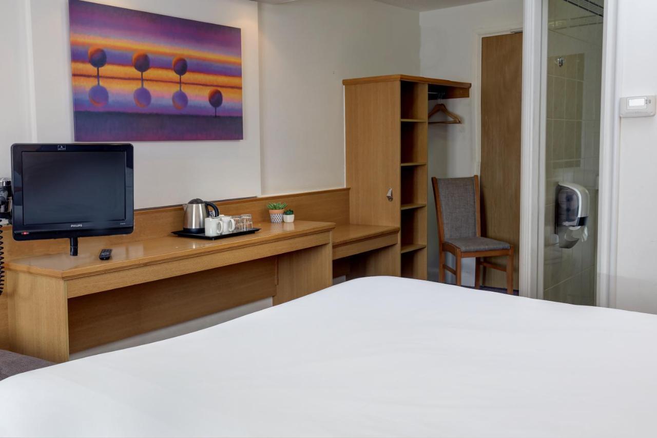 Orchid Epsom; Sure Hotel Collection By Best Western エクステリア 写真