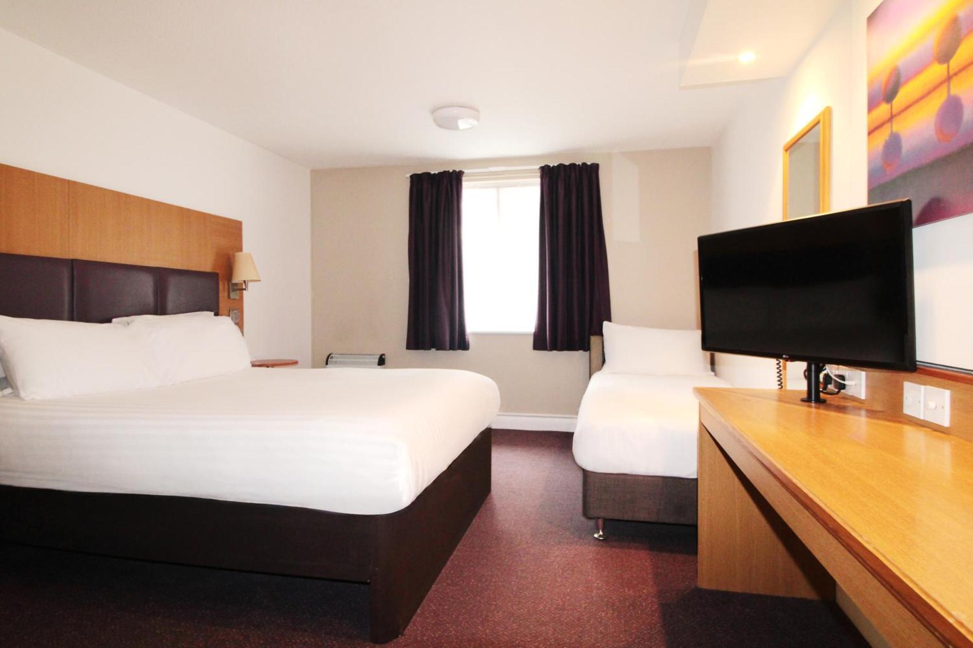 Orchid Epsom; Sure Hotel Collection By Best Western エクステリア 写真