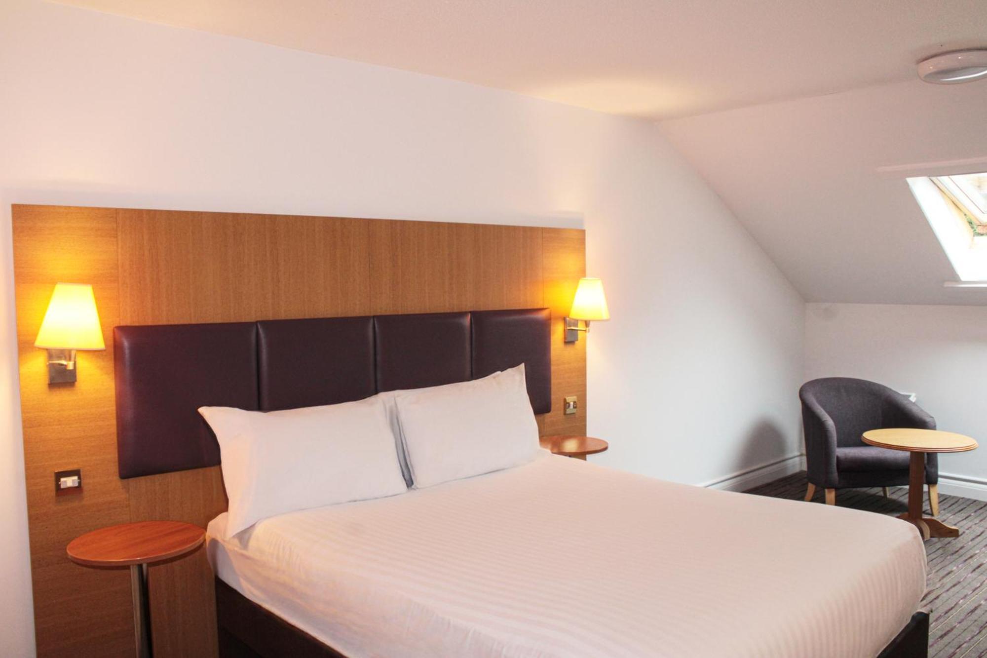 Orchid Epsom; Sure Hotel Collection By Best Western エクステリア 写真